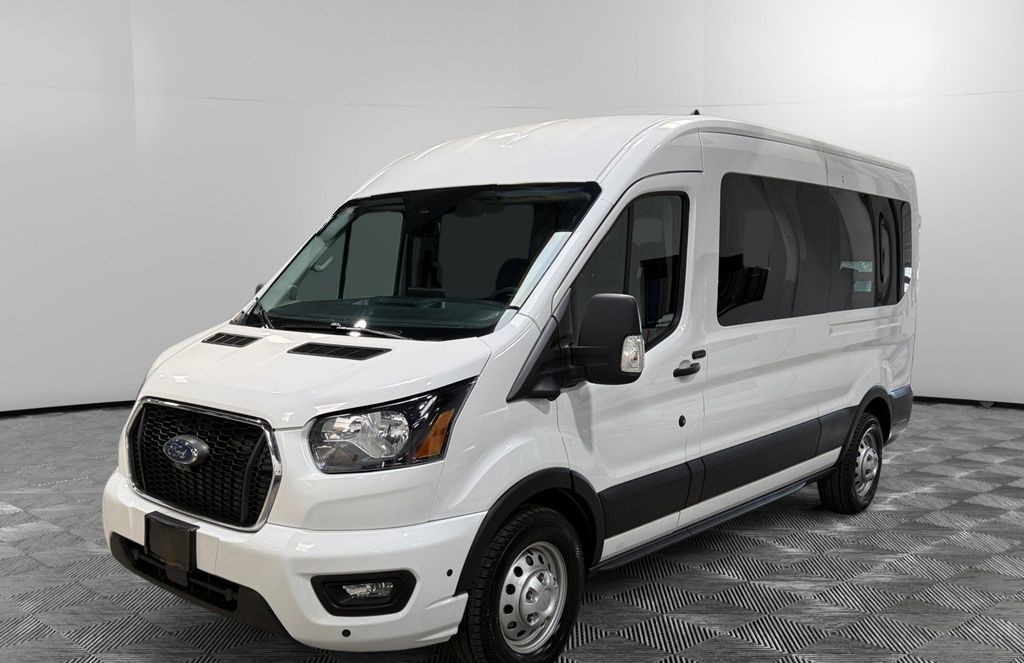 2025 Ford Transit-350